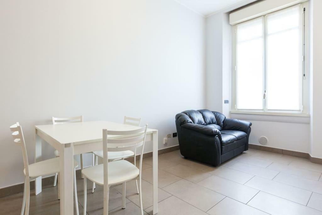 Spacious And New Apt In Citta Studi 밀라노 외부 사진